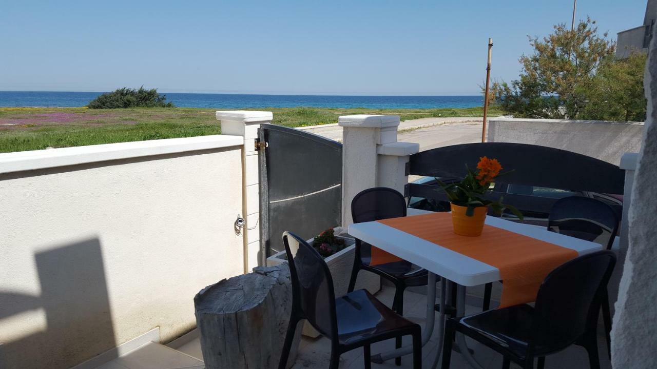 Castle On The Sea Apartment ตอร์เรซานตาซาบีนา ภายนอก รูปภาพ
